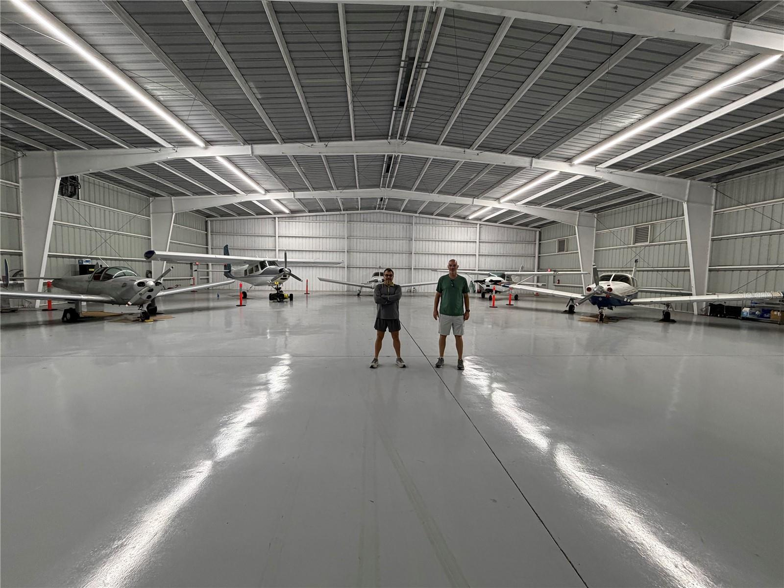 Private Fully Operational Airport - 3700' Paved Runway - Pasco County, FL $9,900,000